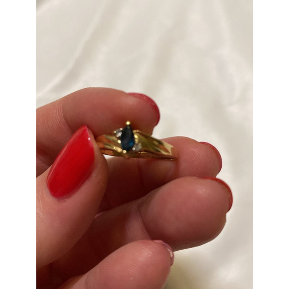 14K Gold Sapphire and Diamond Ring 7.5 - Picture 2 of 4